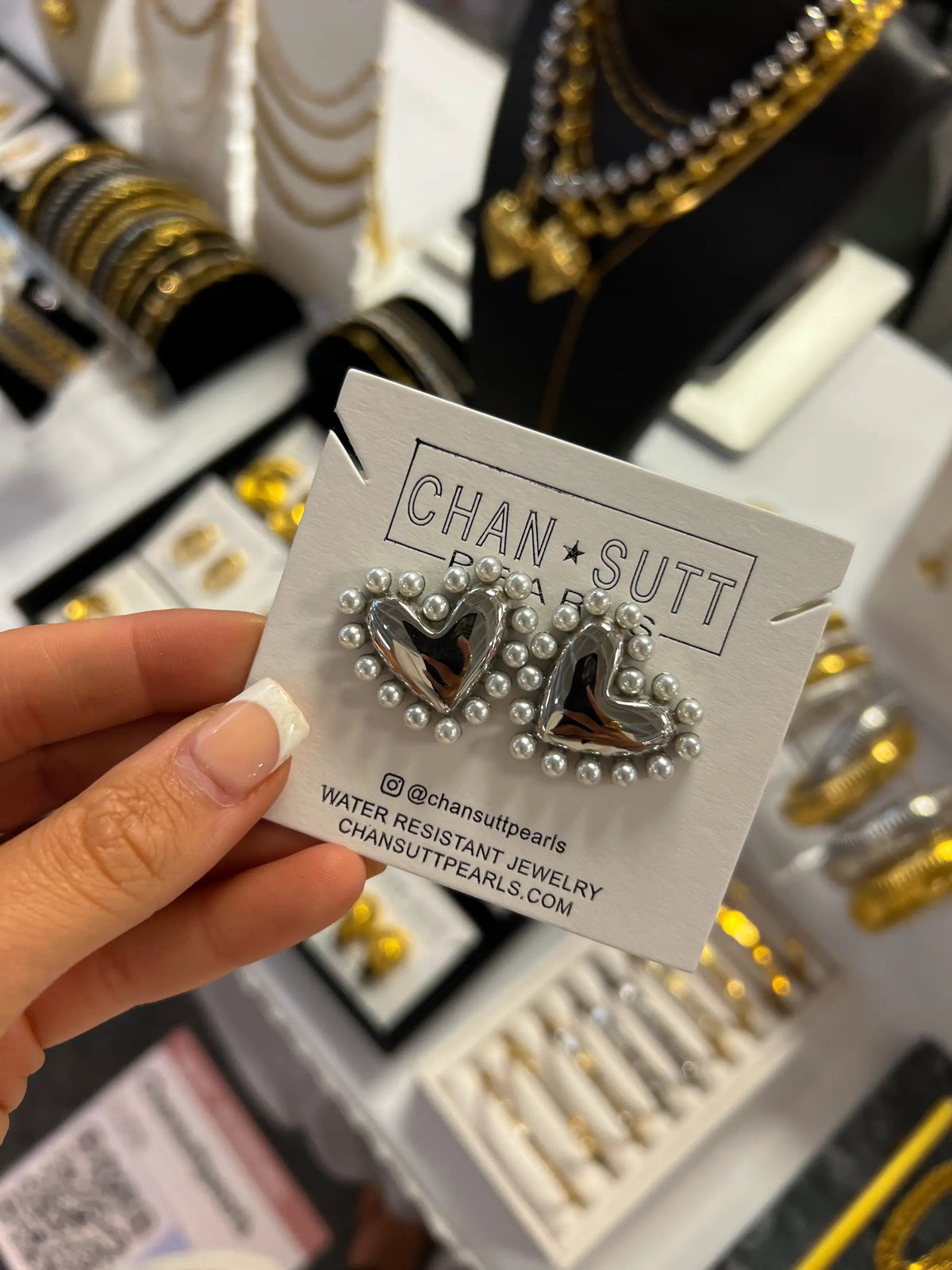 PEARL HEART EARRINGS by Chansuttpearls