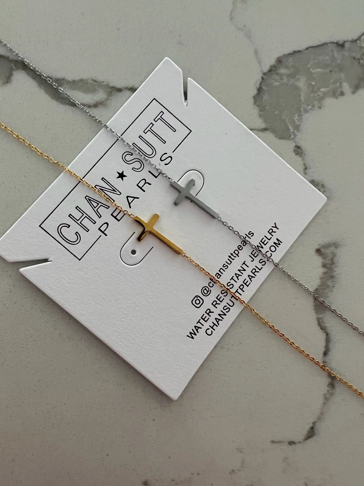 MEDIUM CROSS NECKLACE by Chansuttpearls