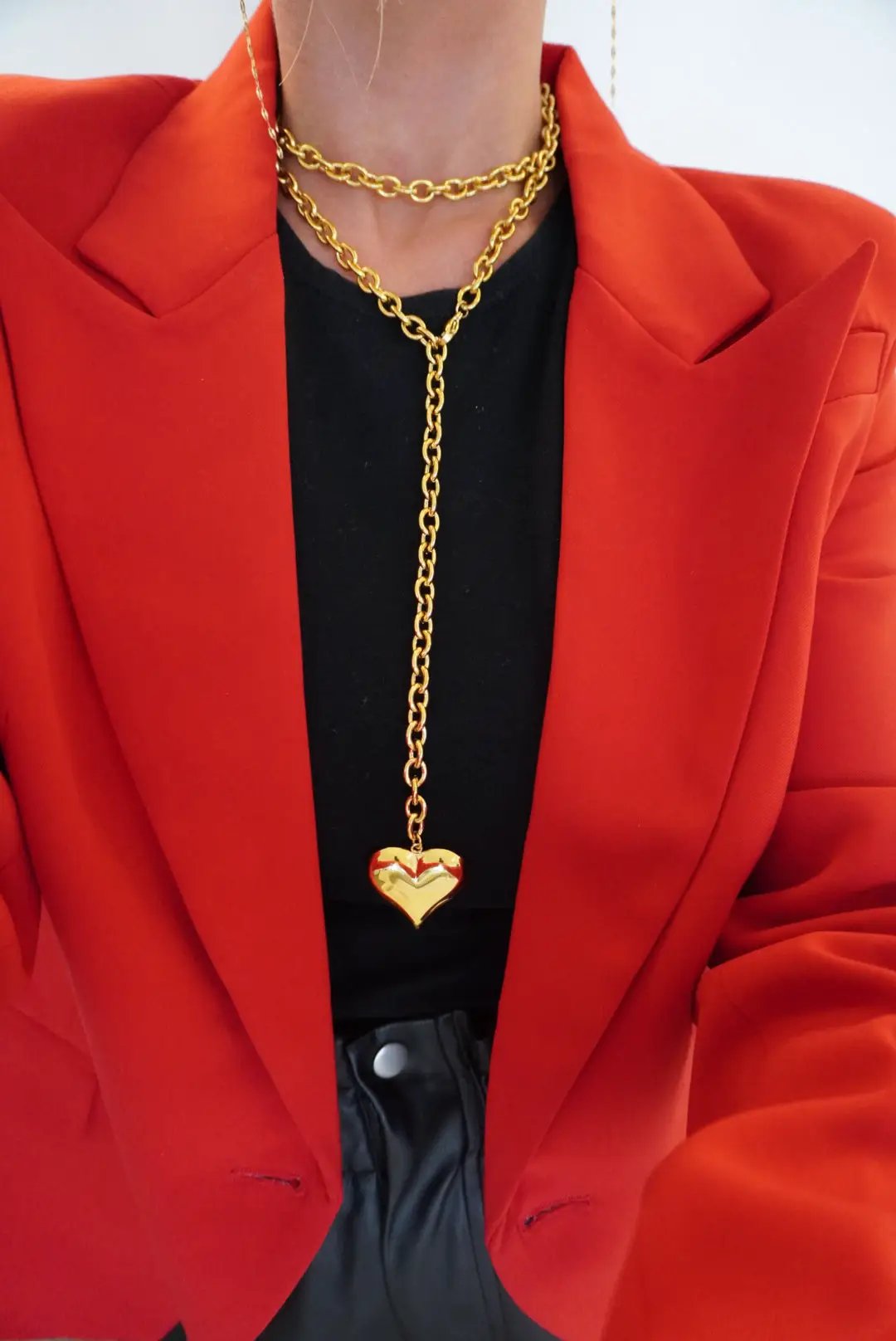 XL WRAP AROUND HEART NECKLACE by Chansuttpearls