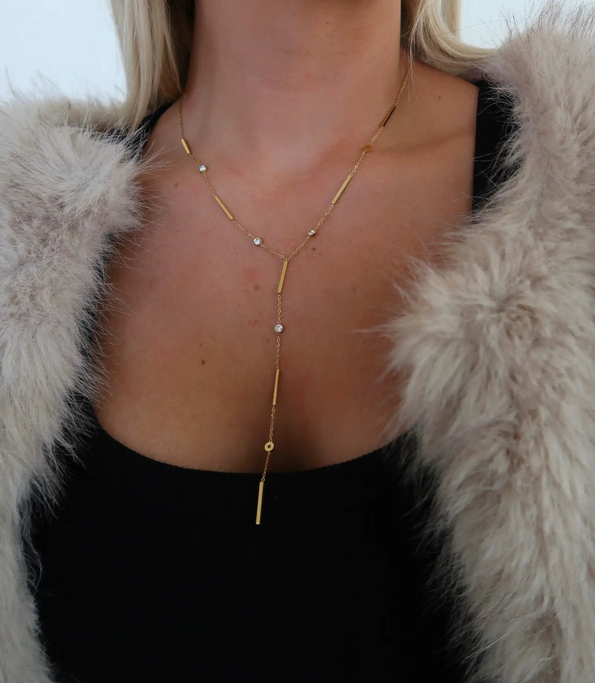 LILY NECKLACE by Chansuttpearls