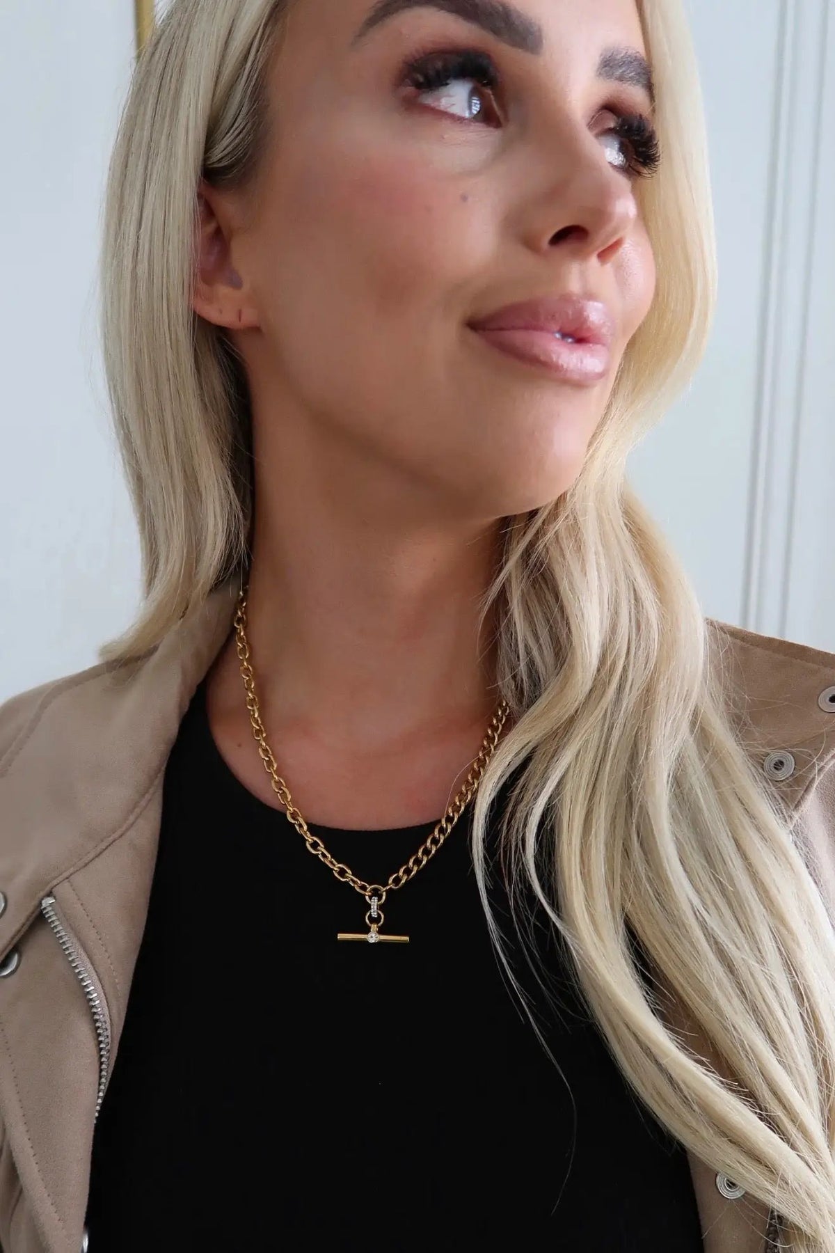 SKYLAR NECKLACE by Chansuttpearls