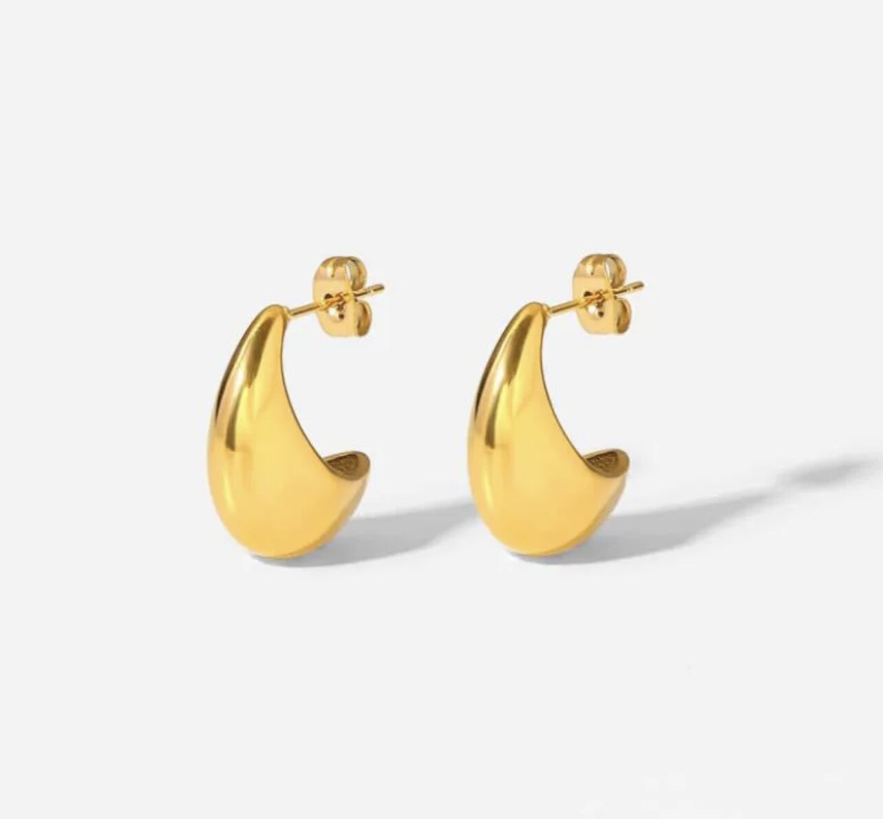 SMALL LAUREN EARRINGS by Chansuttpearls