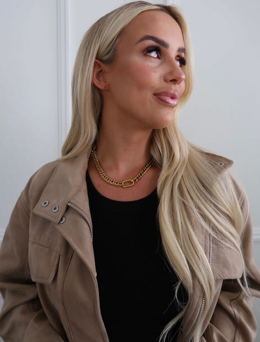 KAYLA NECKLACE by Chansuttpearls