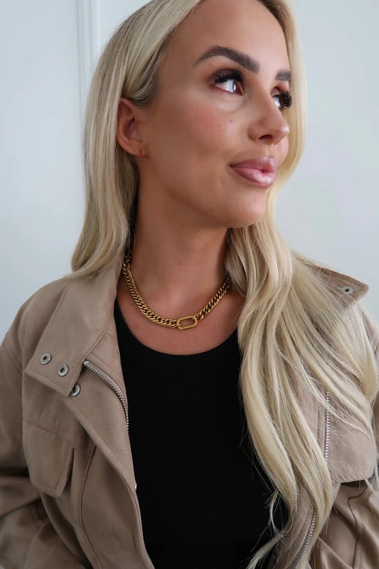 KAYLA NECKLACE by Chansuttpearls
