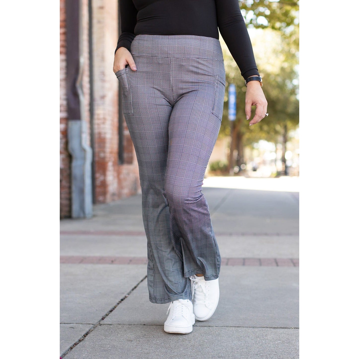 Ready to Ship | The Felicity 30" Plaid Bootcut Leggings