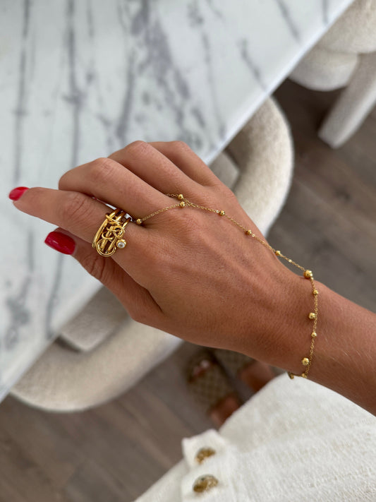 JULIA RING by Chansuttpearls