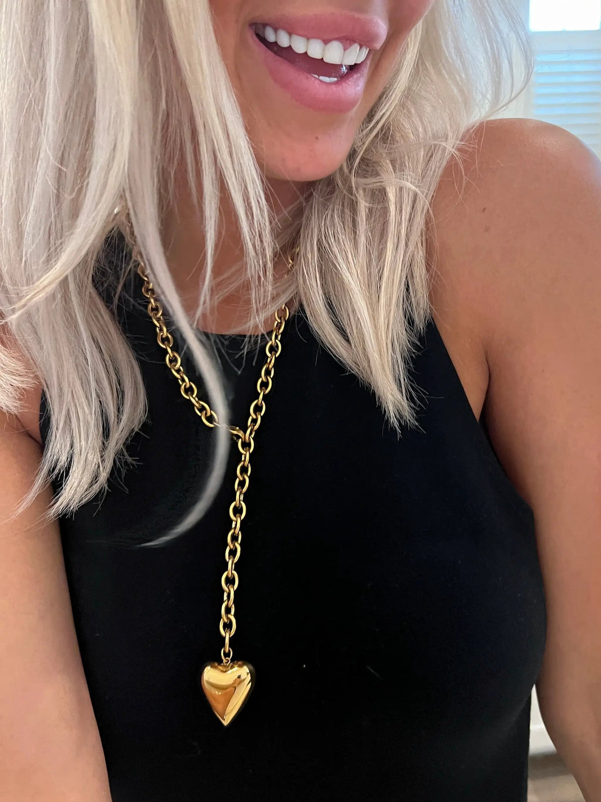 XL HEART NECKLACE by Chansuttpearls