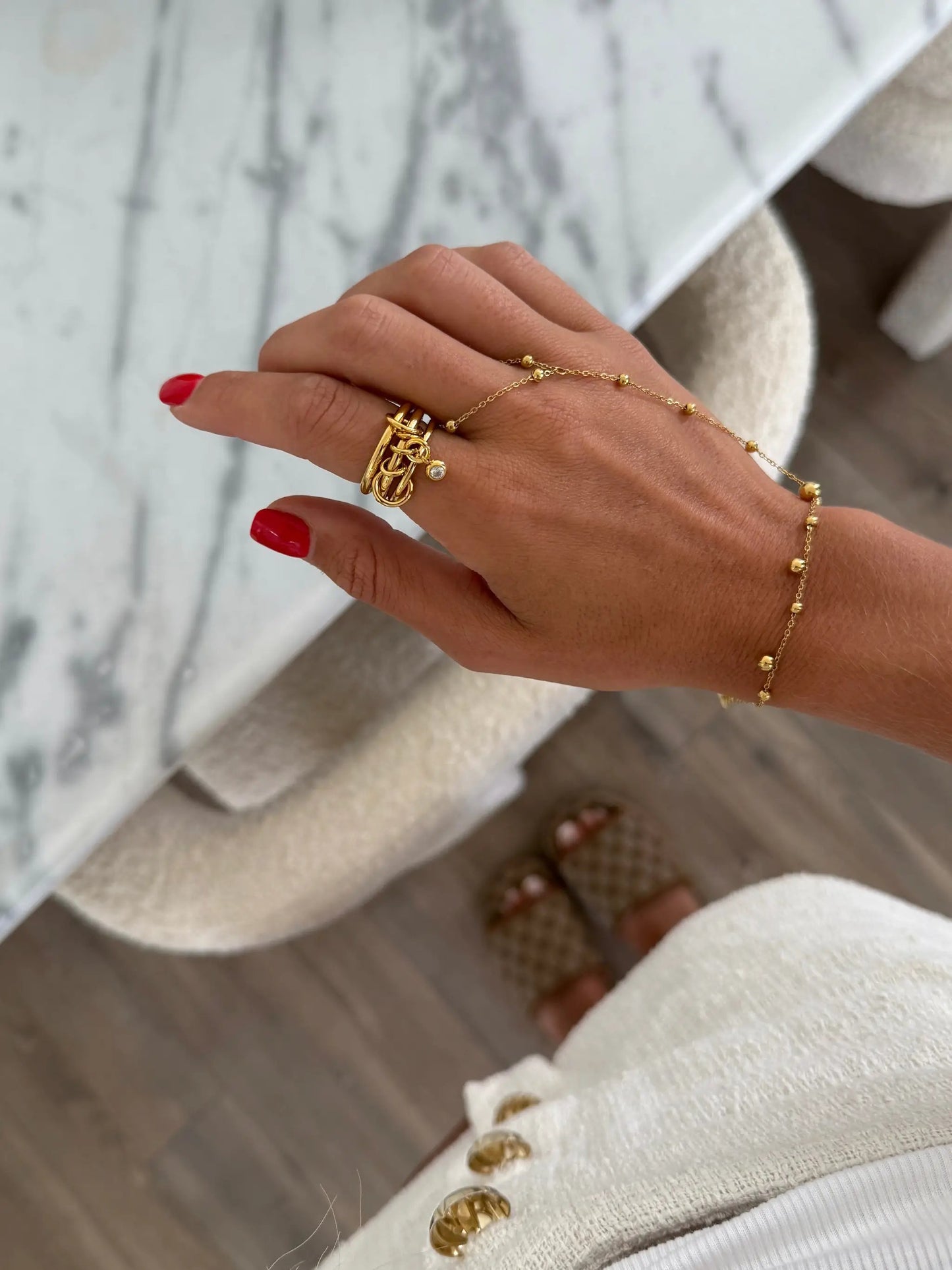 JULIA RING by Chansuttpearls