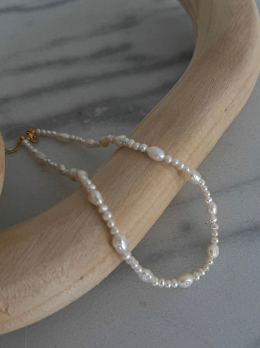 ARIANNA NECKLACE by Chansuttpearls