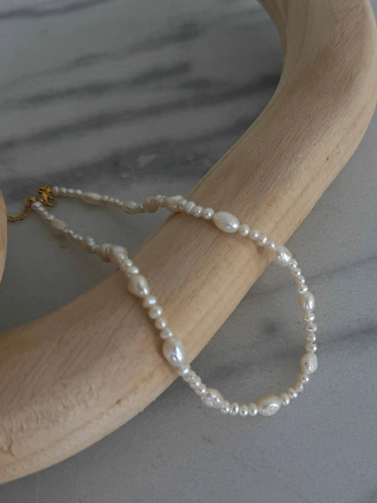 ARIANNA NECKLACE by Chansuttpearls