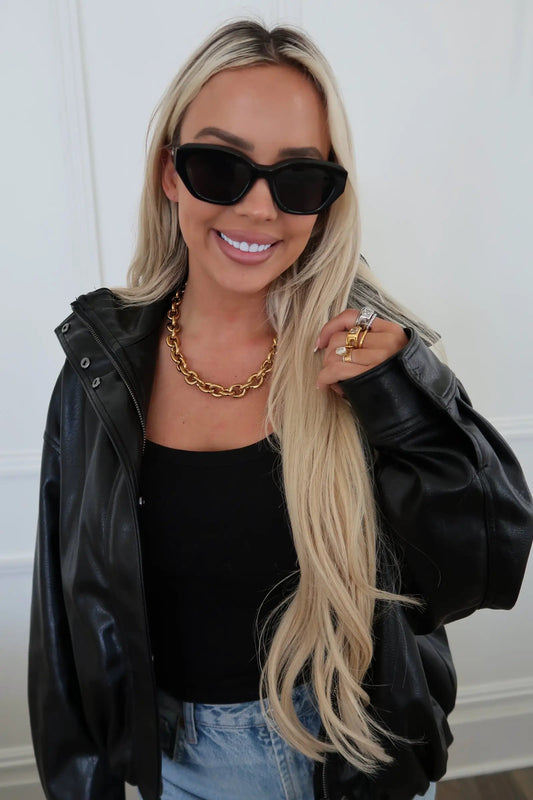 LIV NECKLACE by Chansuttpearls