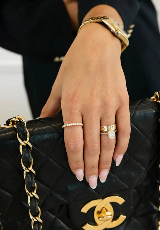 LUXE RING by Chansuttpearls