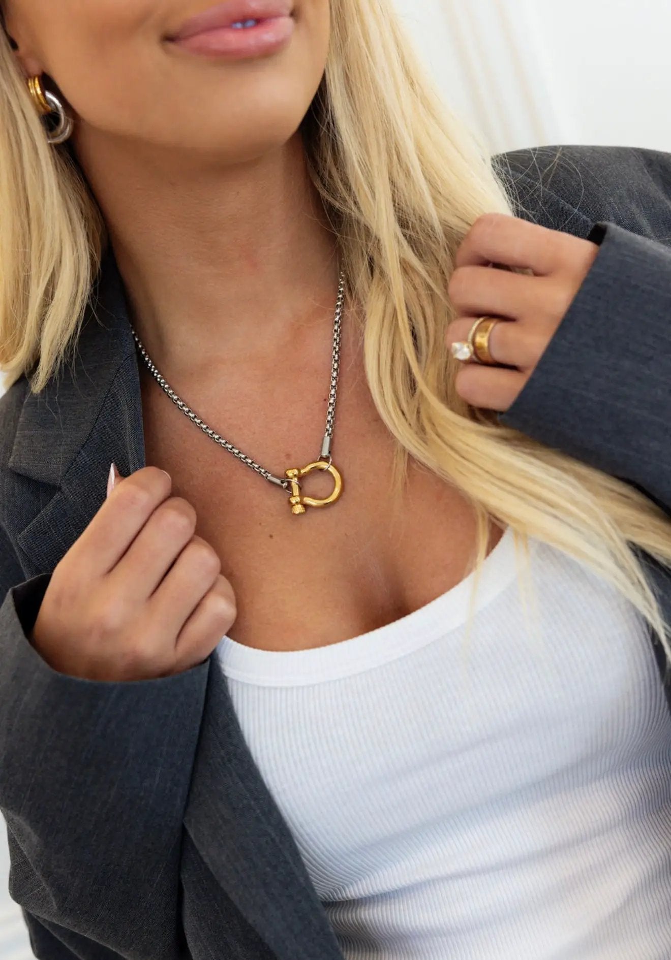 LOCKET NECKLACE by Chansuttpearls