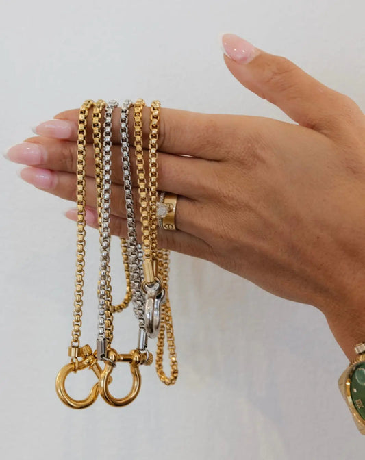 LOCKET NECKLACE by Chansuttpearls