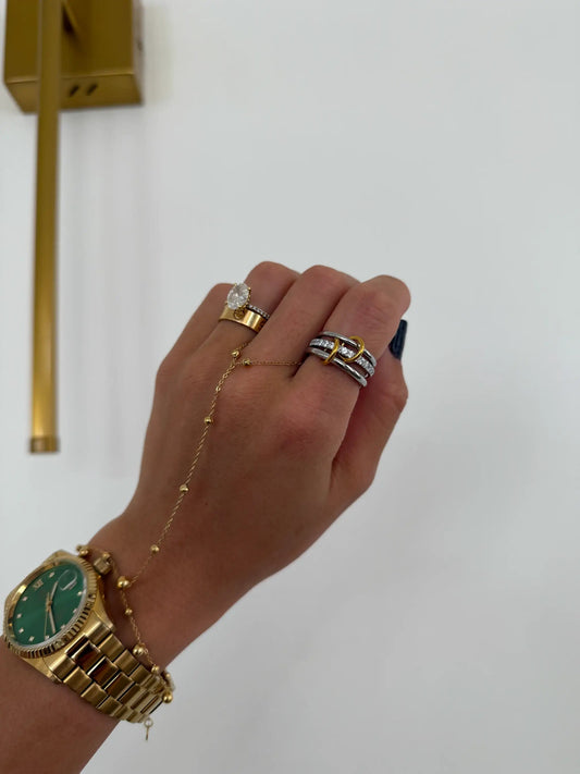 TAYLOR RING by Chansuttpearls