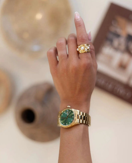 BELLA RING by Chansuttpearls