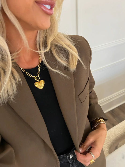 LUNA NECKLACE by Chansuttpearls