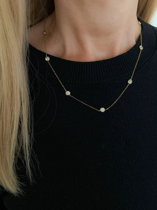 DAINTY DIAMOND NECKLACE by Chansuttpearls