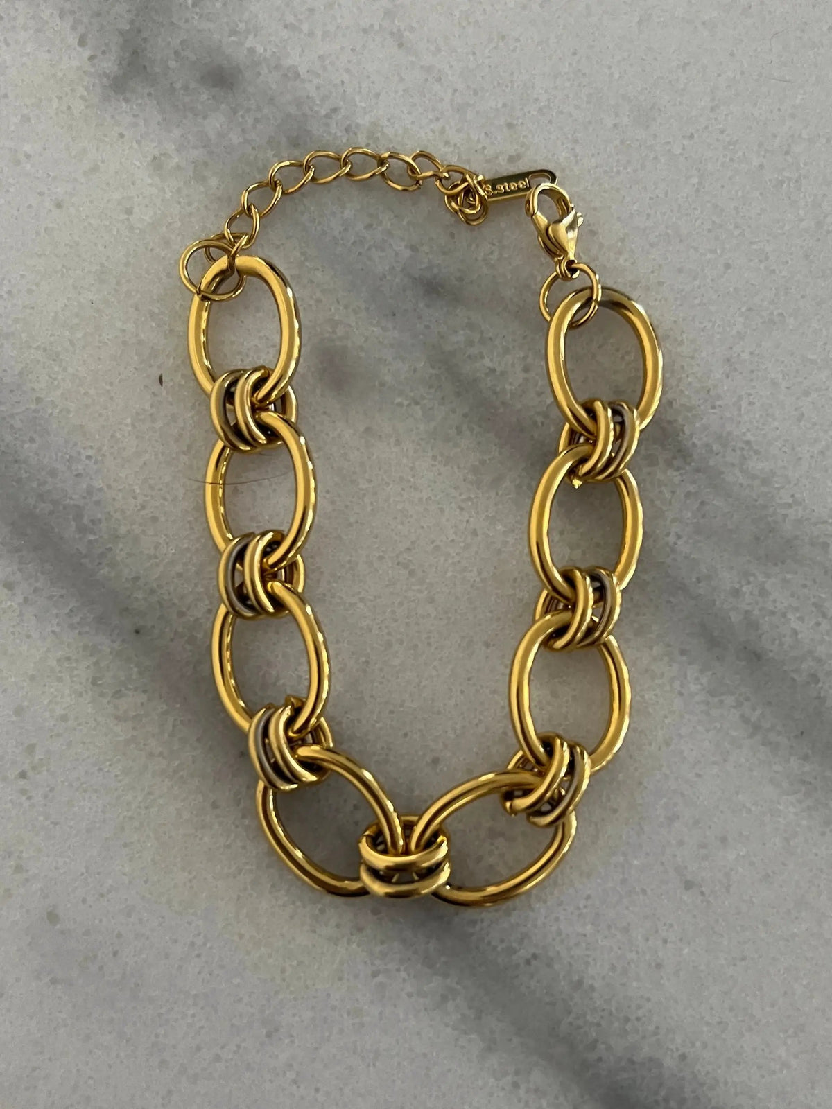 LUXE BRACELET by Chansuttpearls