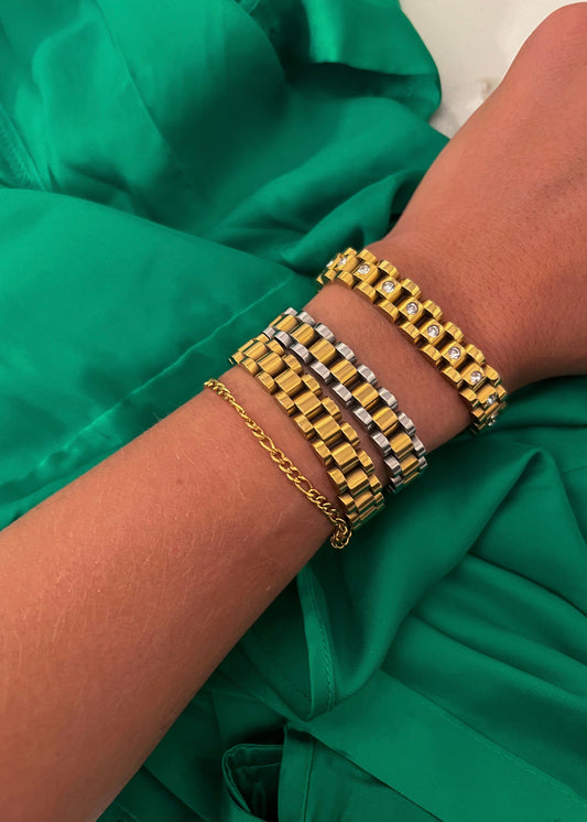 TWO TONED WATCH BAND BRACELET by Chansuttpearls
