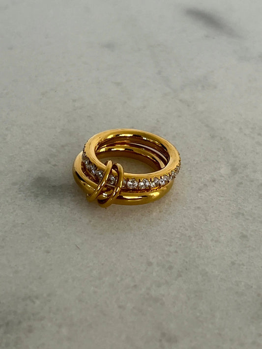 THE GRACE RING by Chansuttpearls