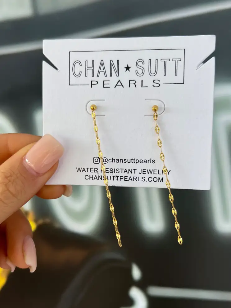 DAINTY CHAIN EARRINGS by Chansuttpearls
