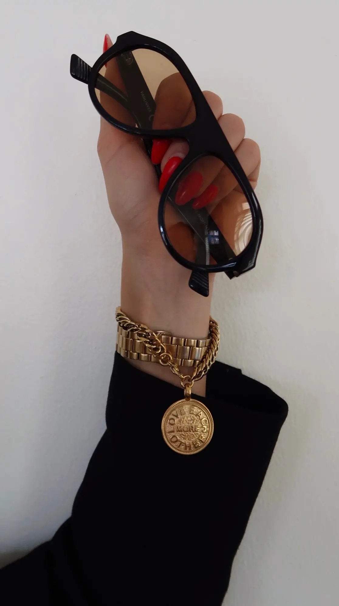 MEREDITH BRACELET by Chansuttpearls