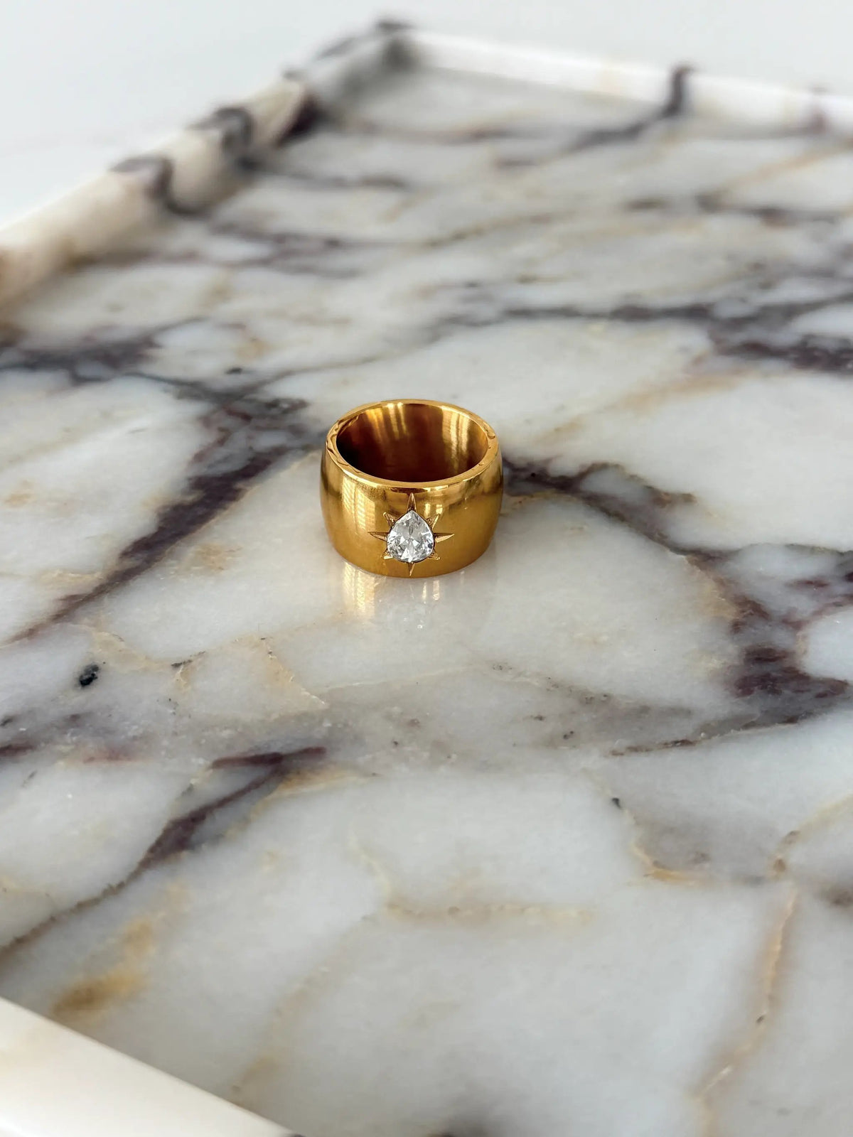 MILLY RING by Chansuttpearls