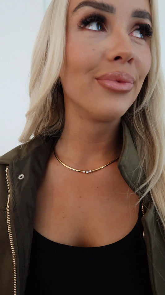 JULIANNA NECKLACE by Chansuttpearls