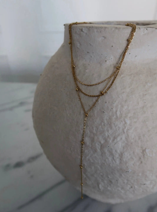 CLARA NECKLACE by Chansuttpearls