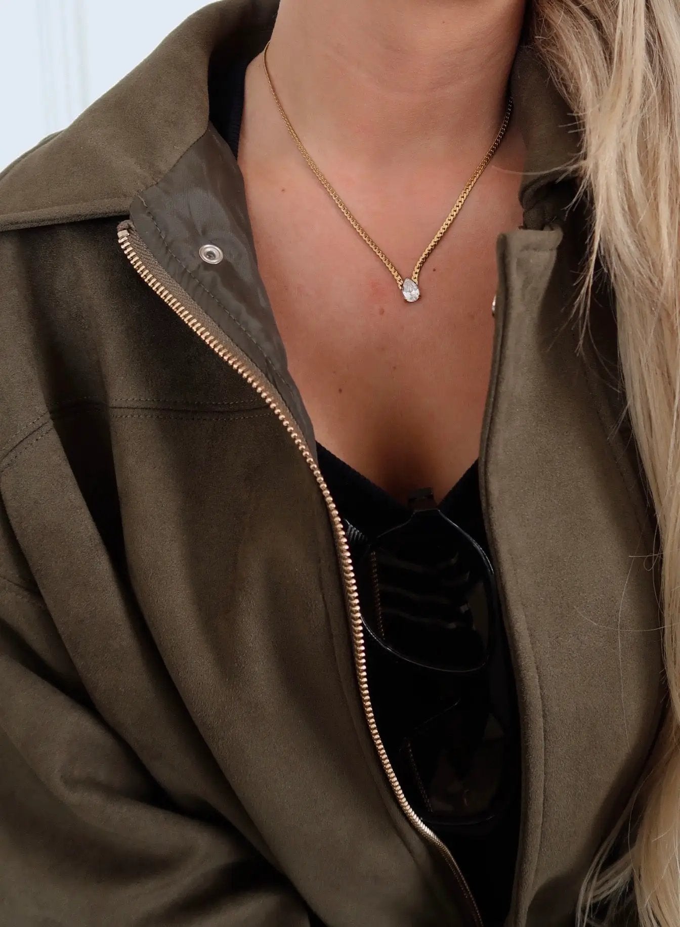 GABBY NECKLACE by Chansuttpearls