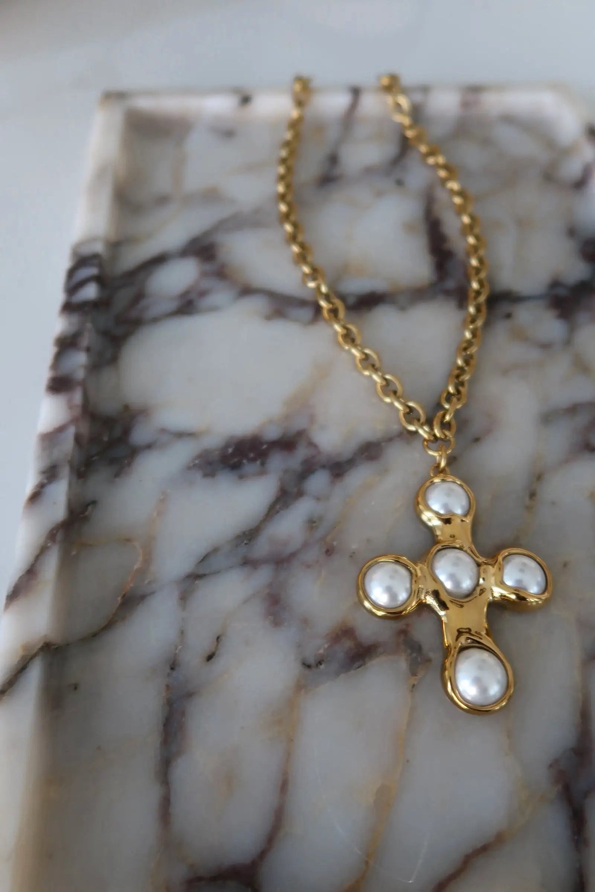 ADA CROSS NECKLACE by Chansuttpearls