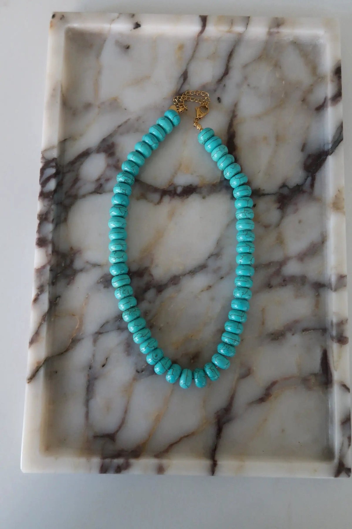 TURQUOISE CHUNKY NECKLACE by Chansuttpearls