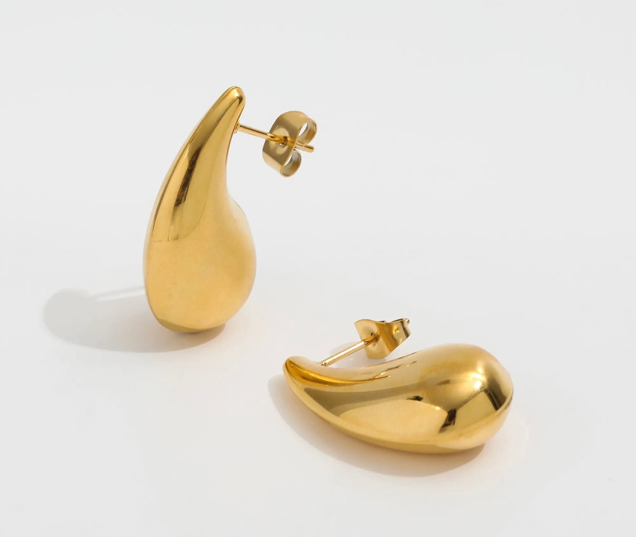 THE “LAUREN” EARRINGS by Chansuttpearls