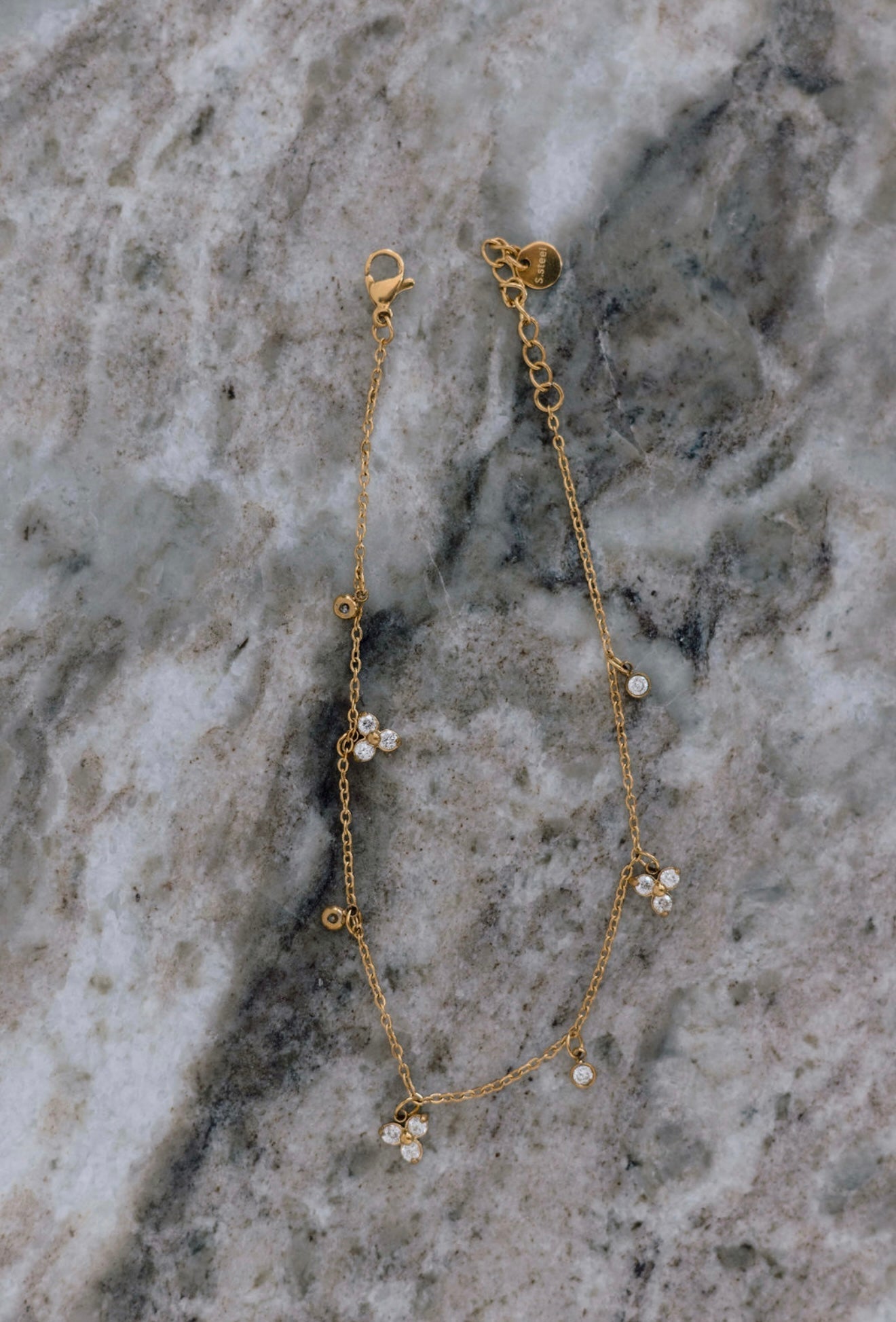 WILLOW ANKLET by Chansuttpearls