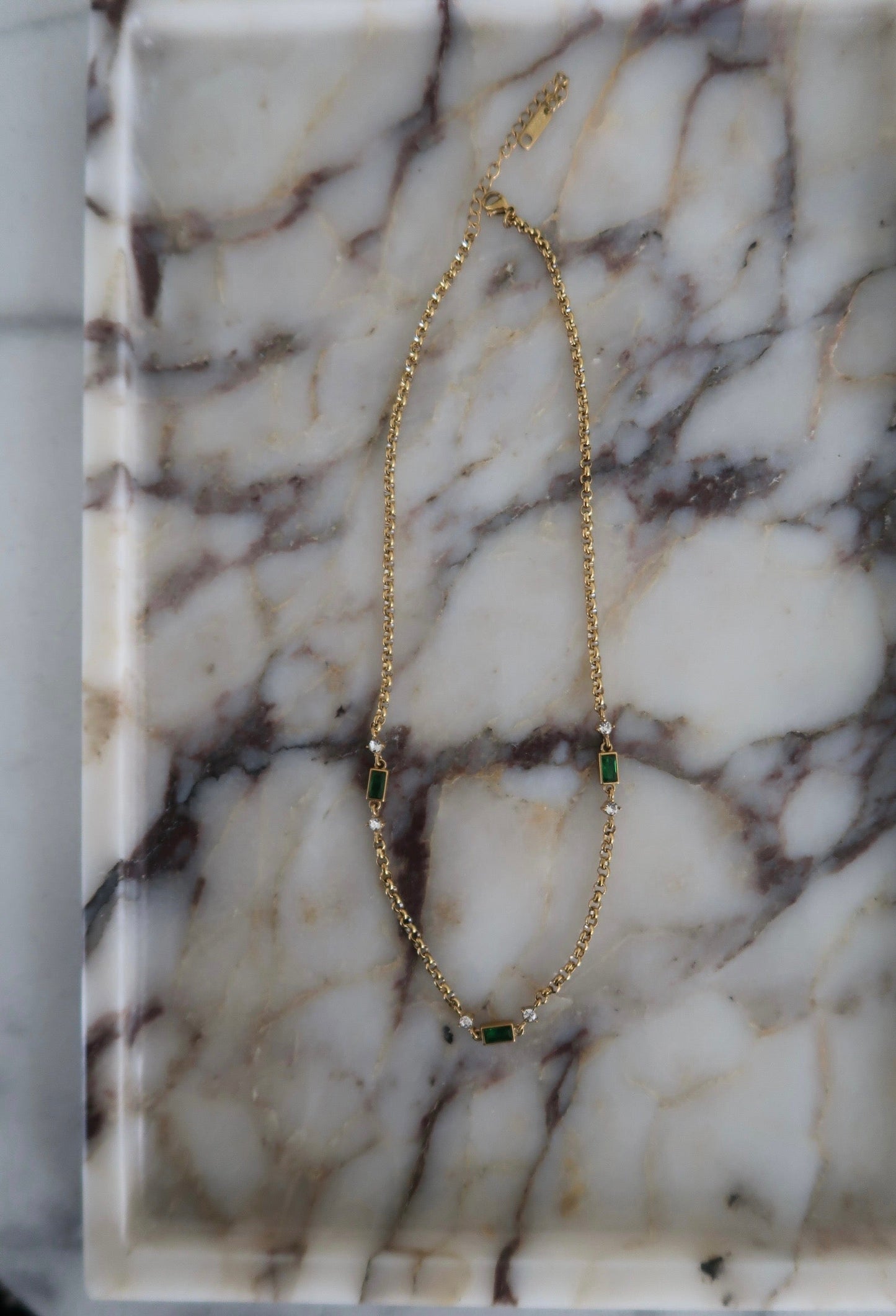 CARLEY NECKLACE