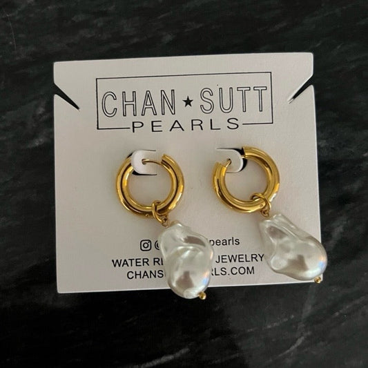 MISTY EARRINGS by Chansuttpearls