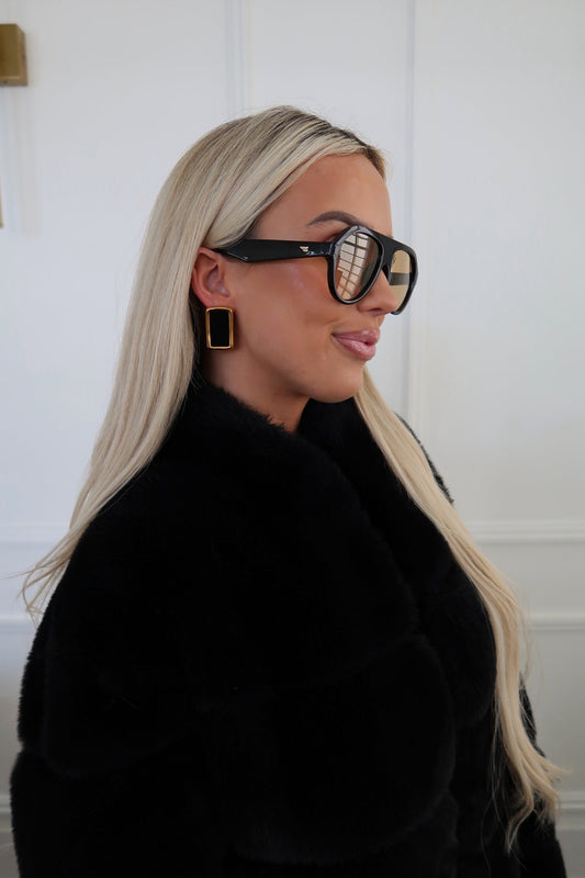 BROOKE EARRINGS – BLACK ￼ by Chansuttpearls