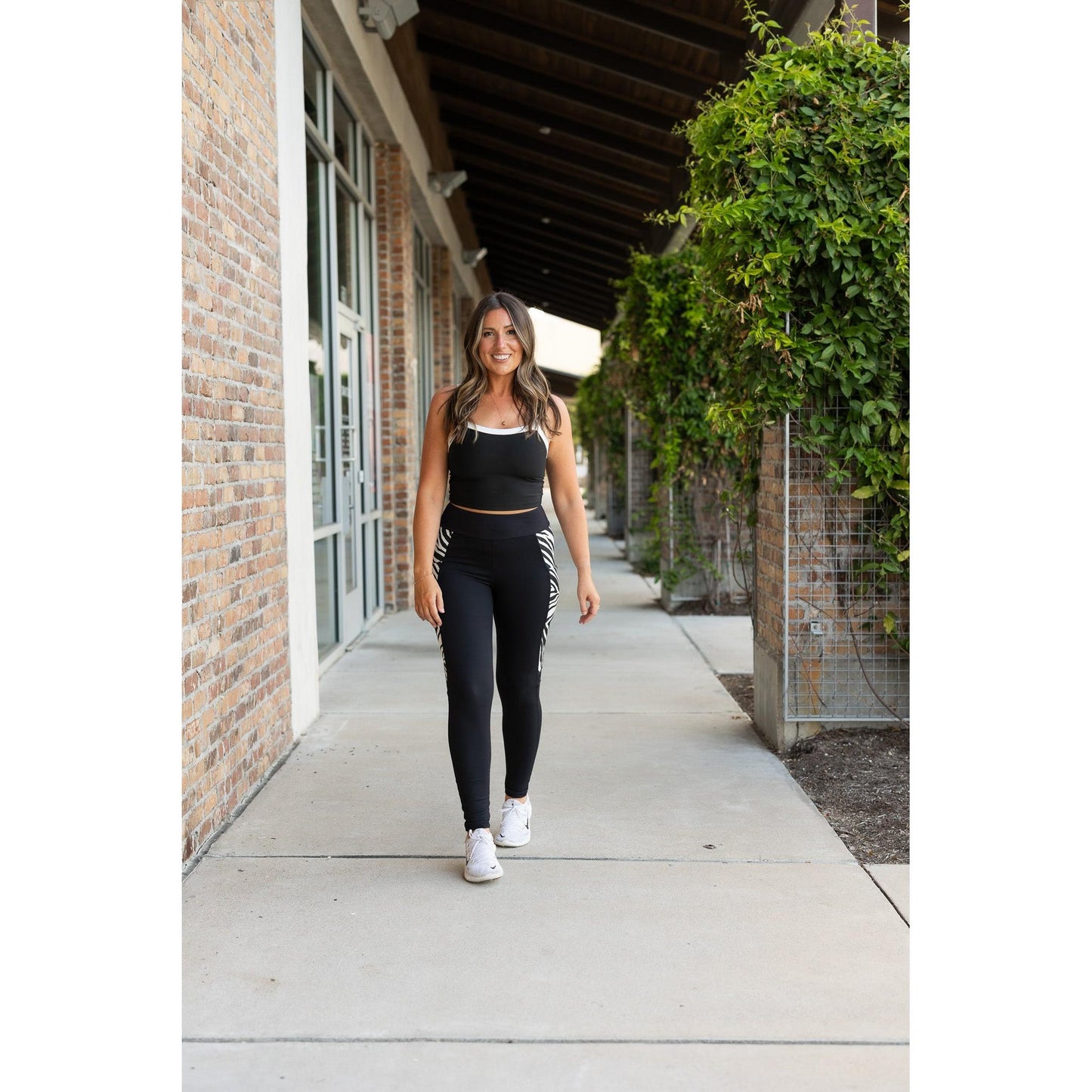 Women’s black leggings with zebra print panels  Stretchy leggings withflattering fit"