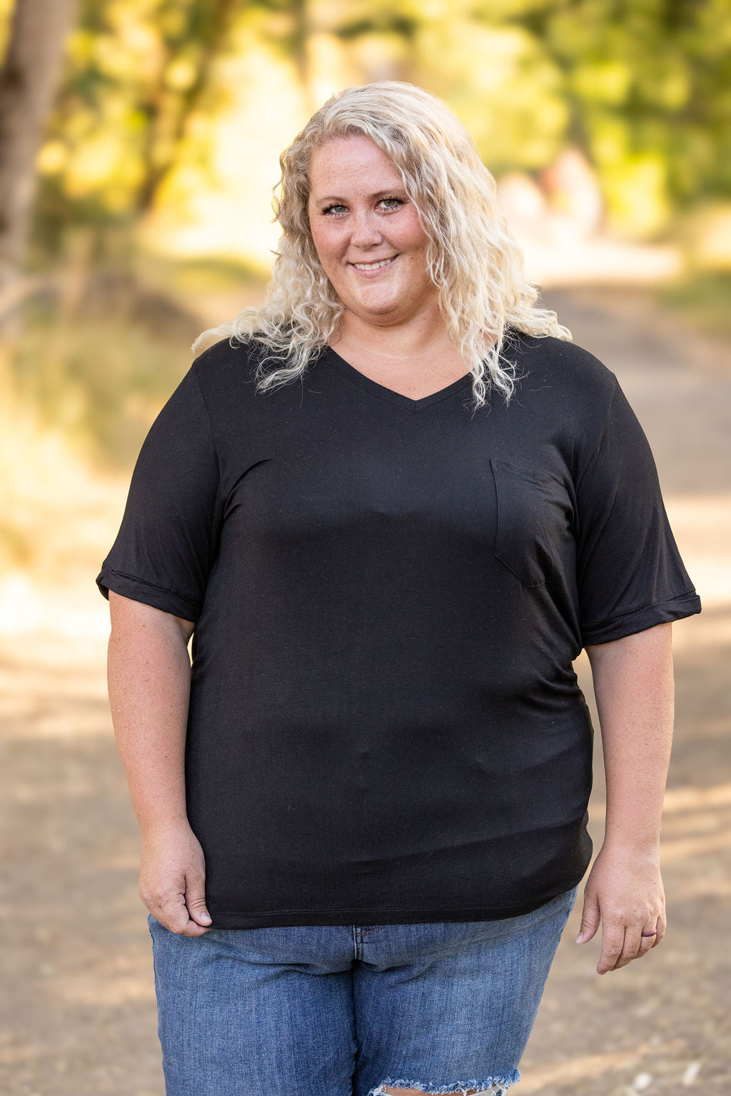 IN STOCK Sophie Pocket Tee - Black FINAL SALE