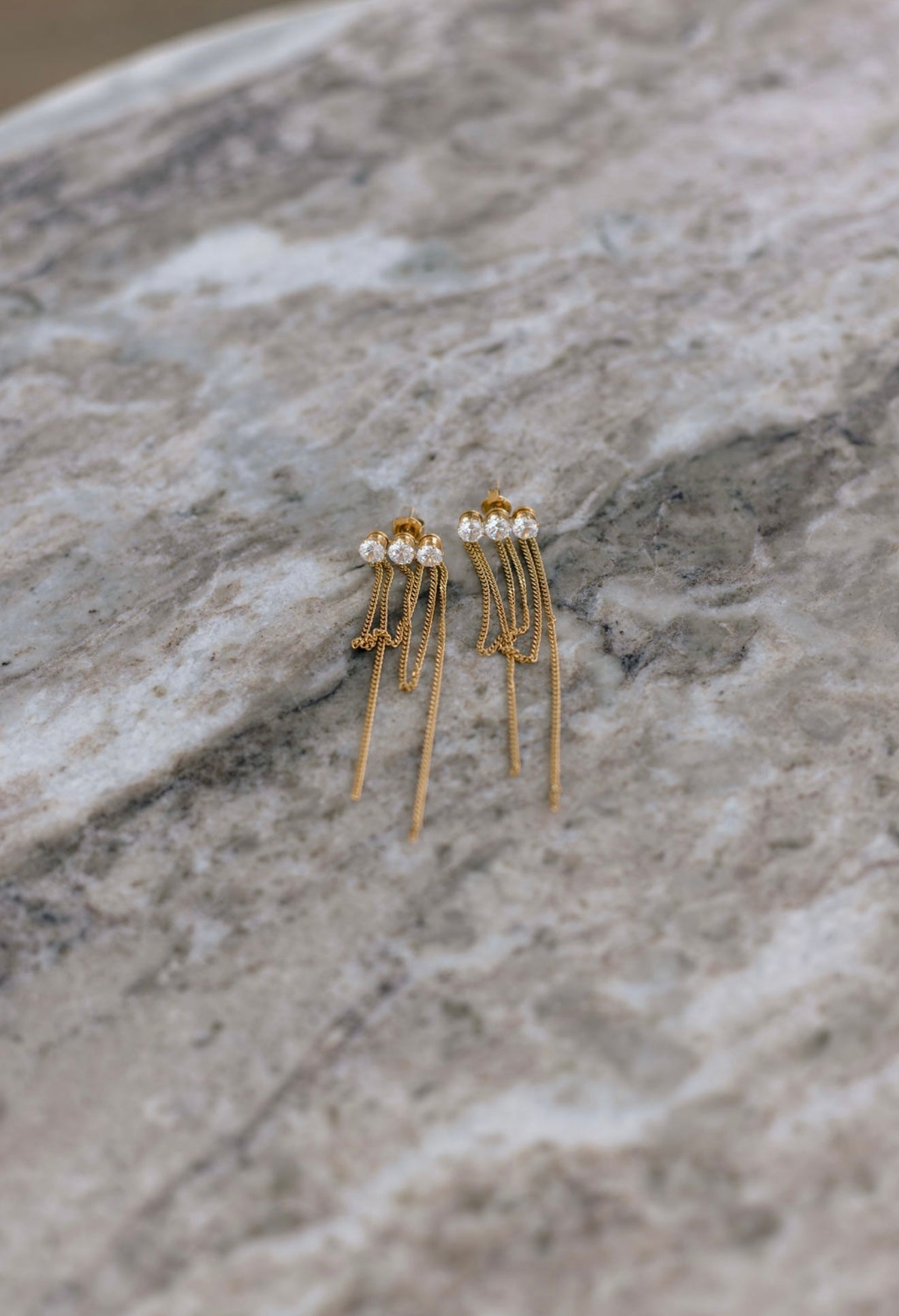 GIA Earrings Water Resistant With Lifetime Warranty 2.5 Inches