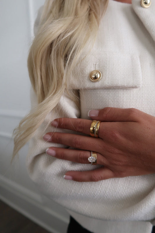 MISTY RING by Chansuttpearls