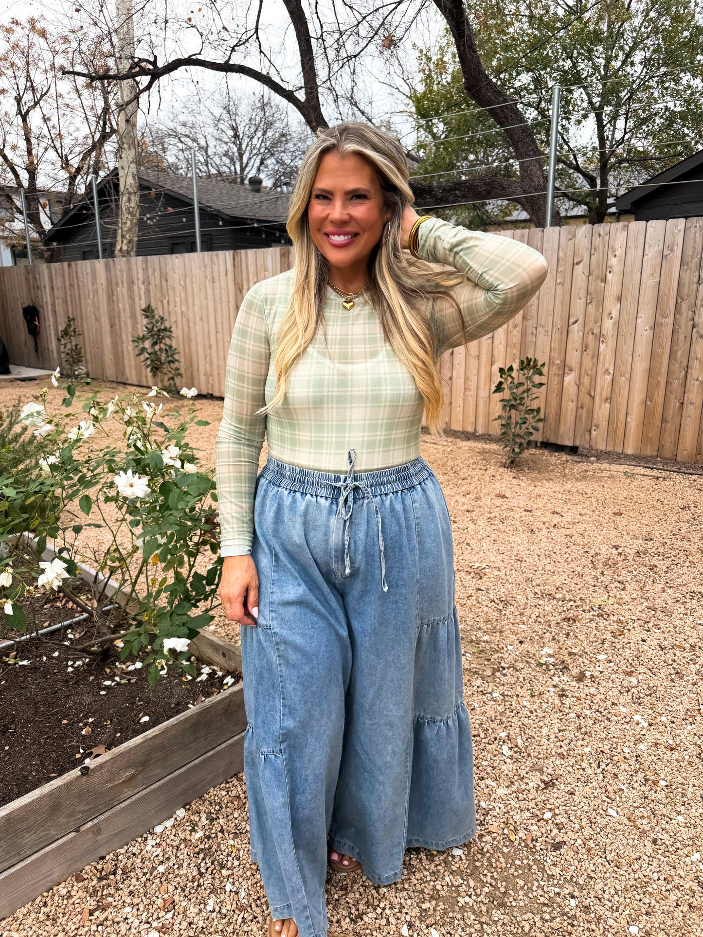 PREORDER- SOUTHERN CHARM DRESS IT UP MESH TOPS