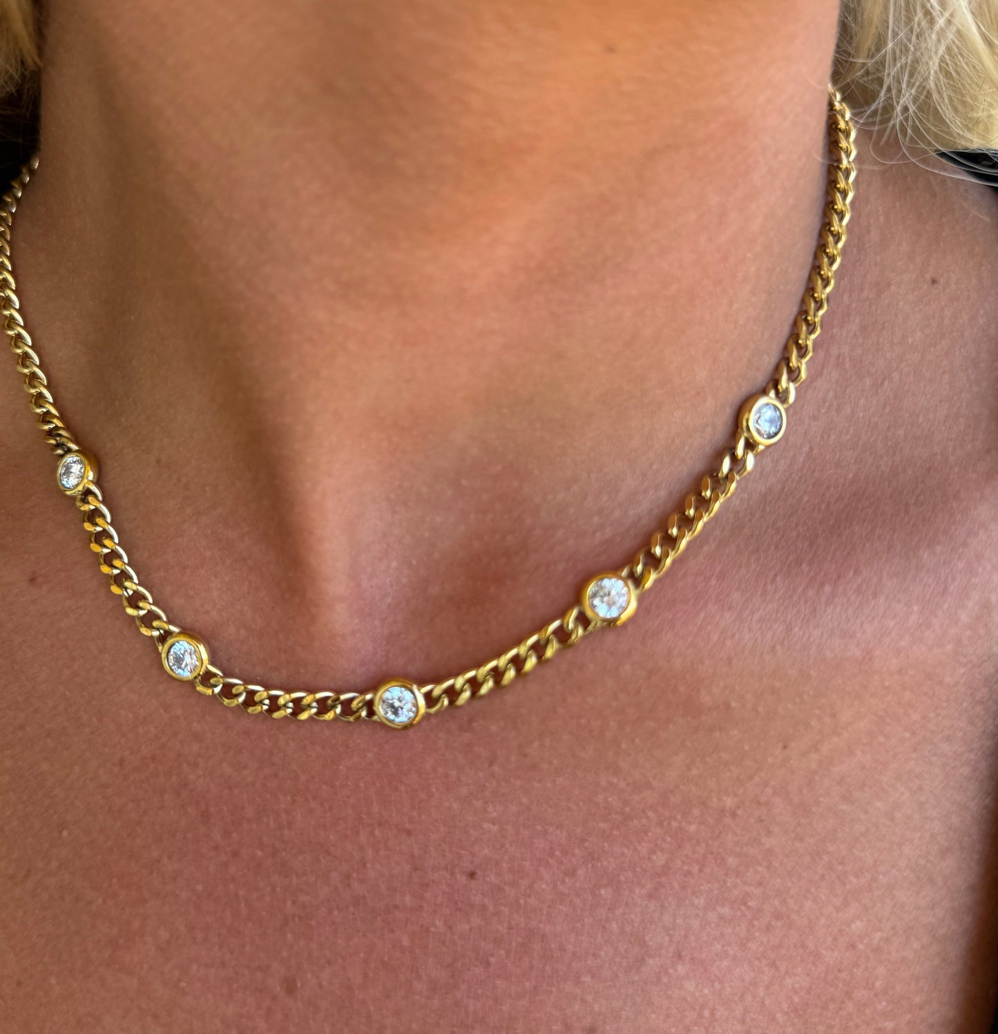 BLAIR NECKLACE