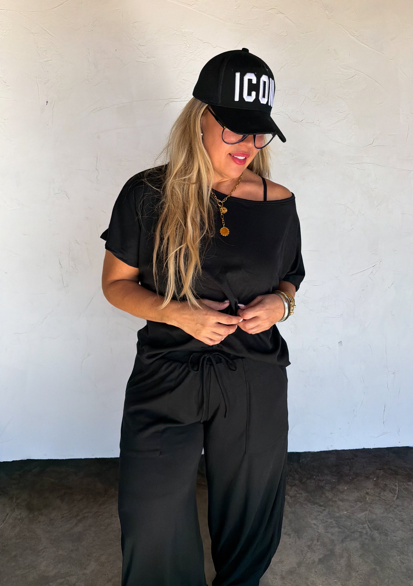 SIMPLE COMFORT SET by Blakeley Designs