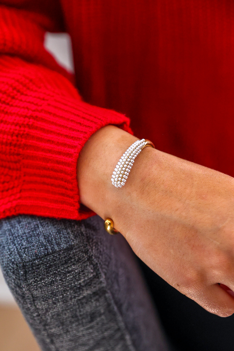 Pearl Embrace Cuff