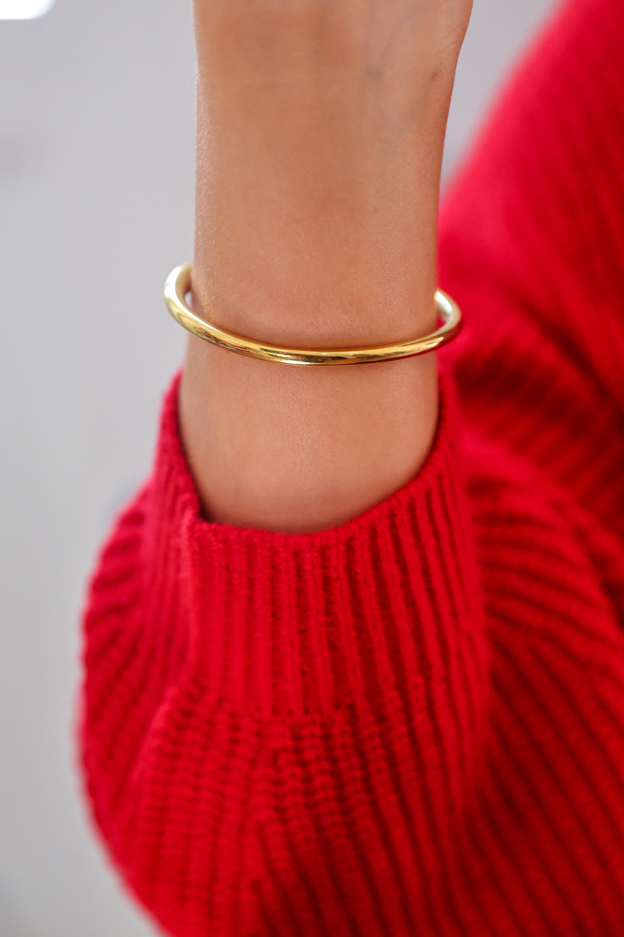 Pearl Embrace Cuff