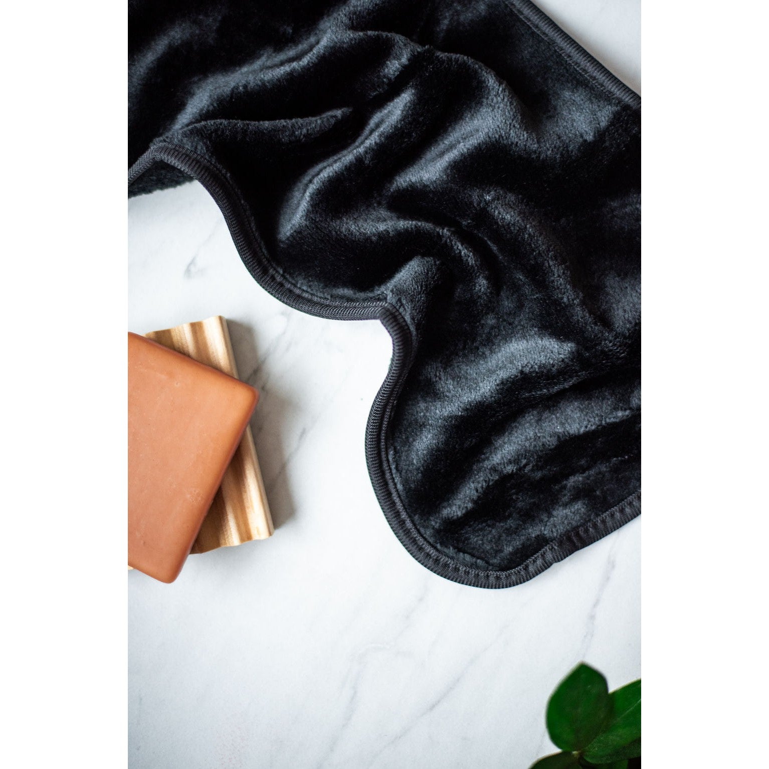 Eco-friendly washable makeup eraser cloth-Makeup remover cloth that removes makeup with just water