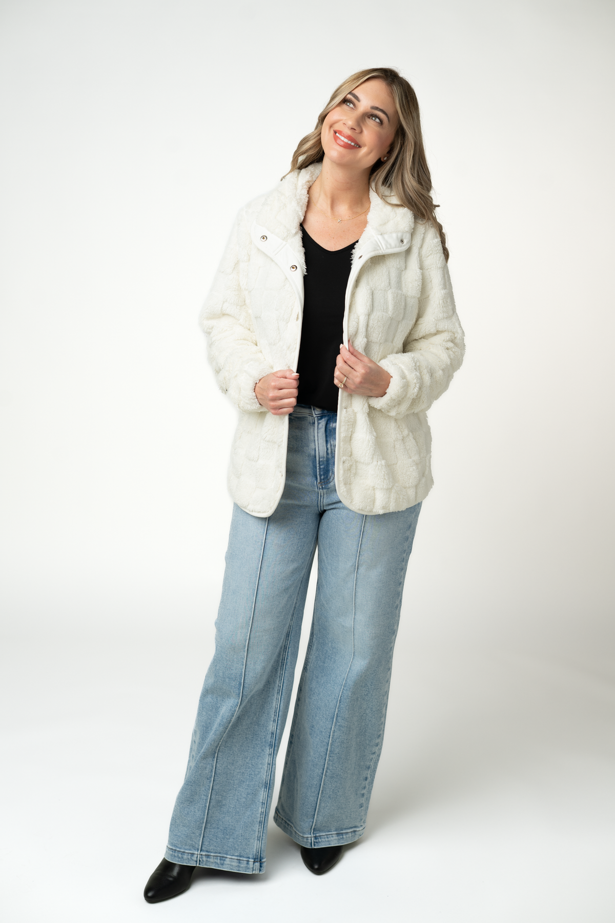 Ivory Checkered Snap Front Pocket Sherpa Fleece Jacket