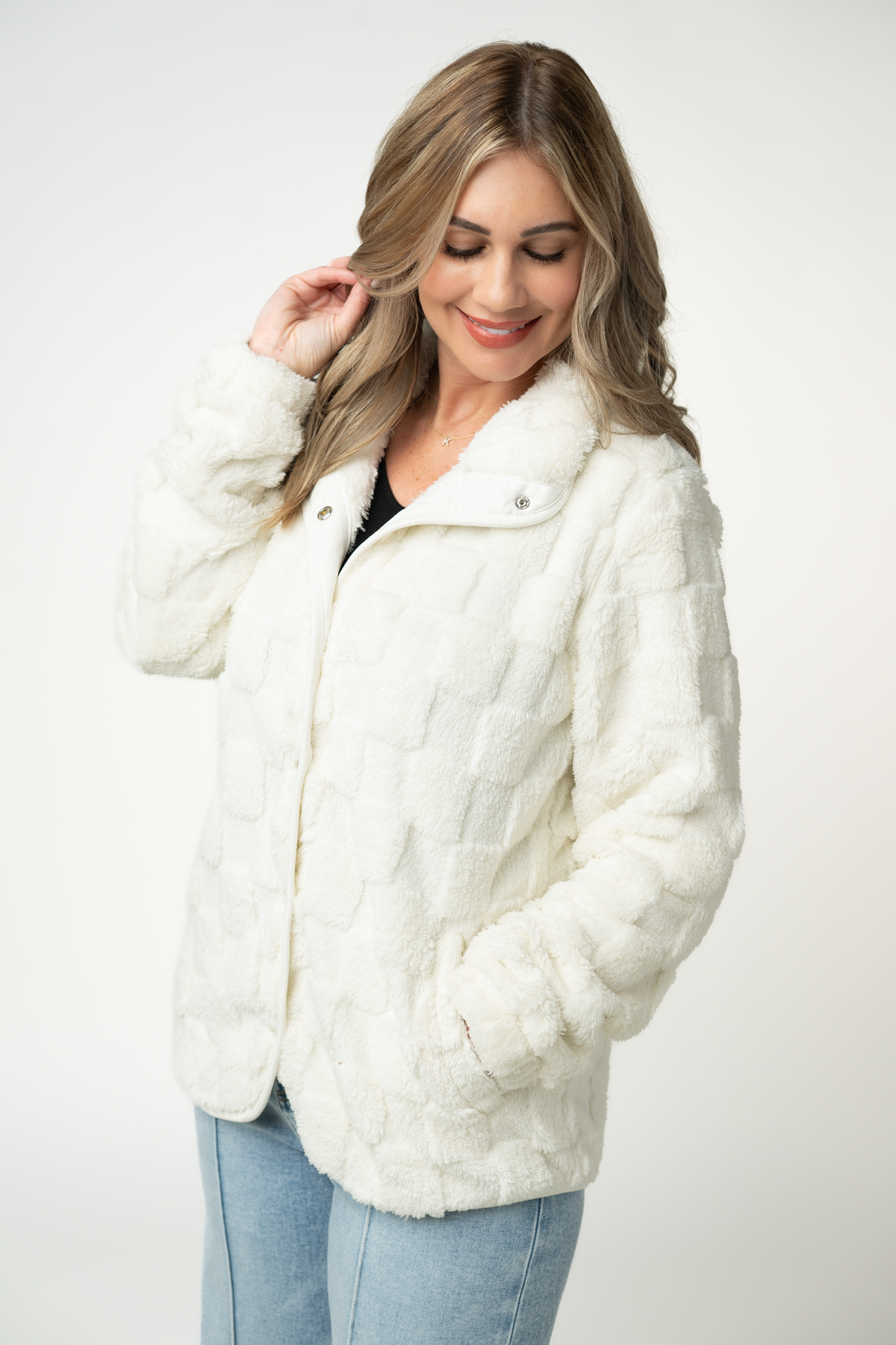 Ivory Checkered Snap Front Pocket Sherpa Fleece Jacket